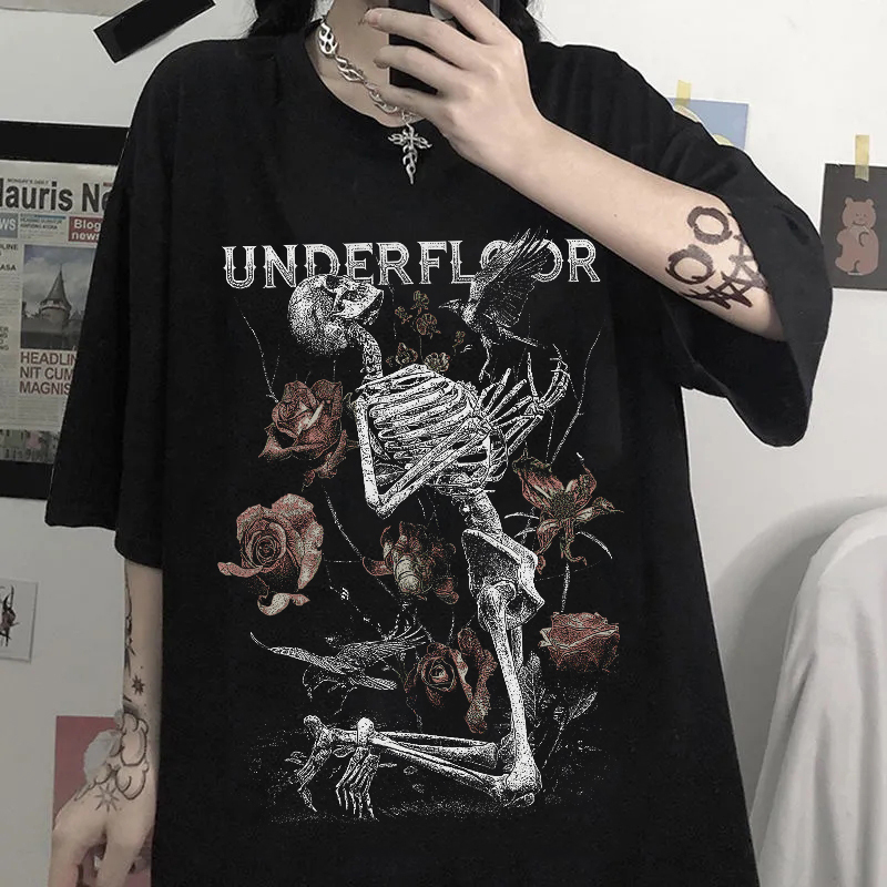 Skeleton Print Gothic T-Shirt Women's Grunge Aesthetic Goth T Shirt Dark Edgy Streetwear Graphic Tee Unisex  Couple Tops